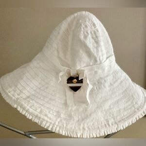 Juicy couture beach hat